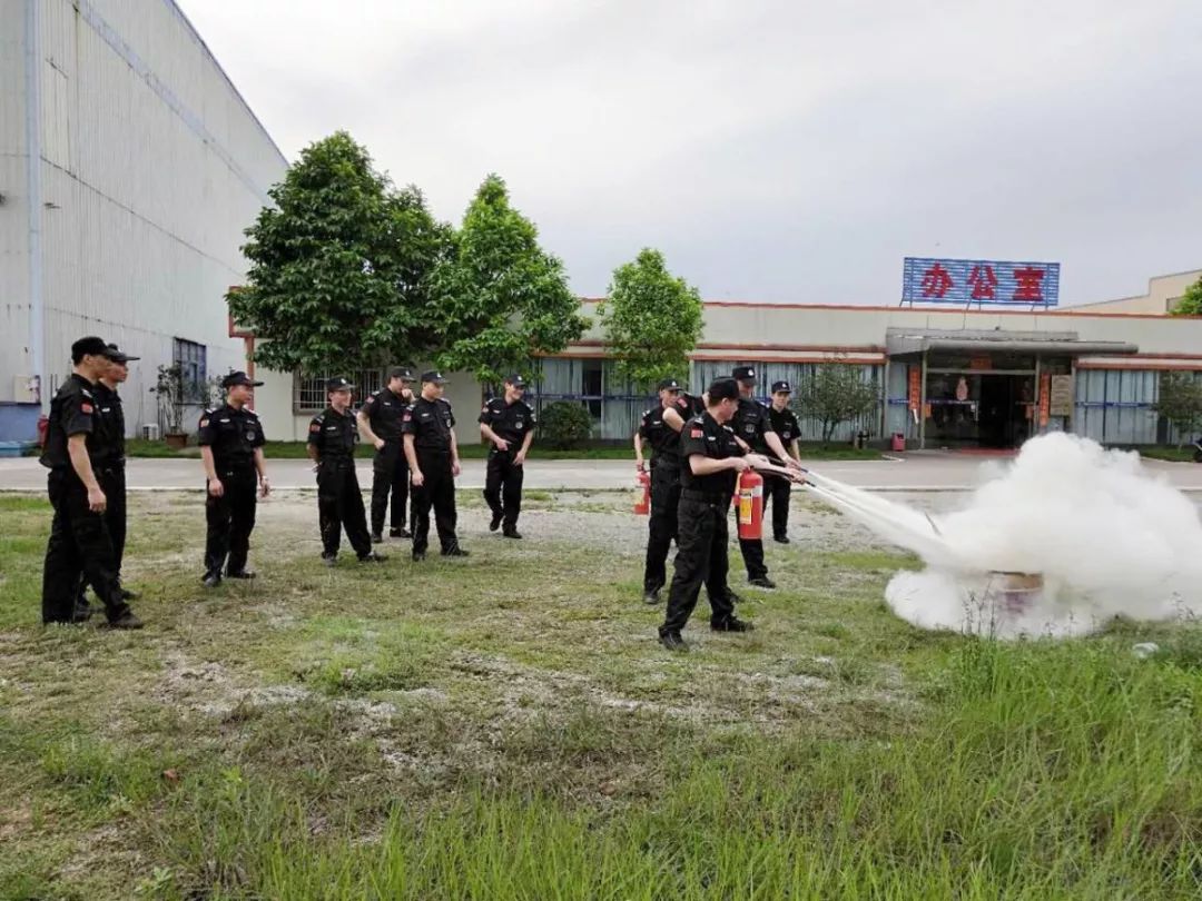 南方鋁業(yè)丨鳴響安全生產(chǎn)警鐘 護(hù)航企業(yè)健康平穩(wěn)發(fā)展